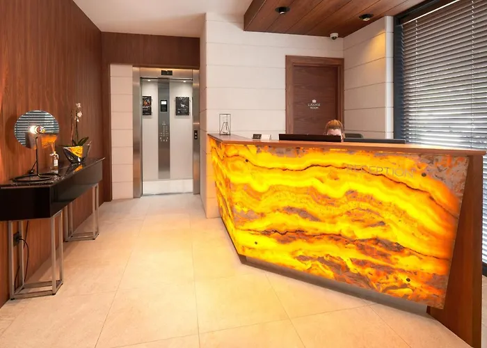 Time Boutique Hotel